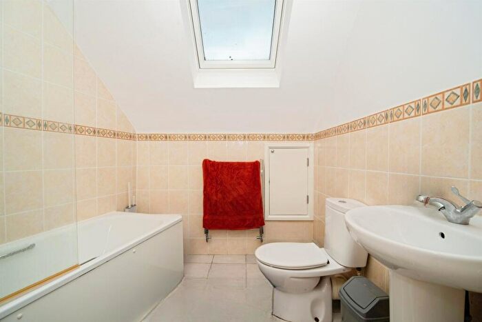 1 Bedroom Flat For Sale In Holzwickede Court, Weymouth, DT3