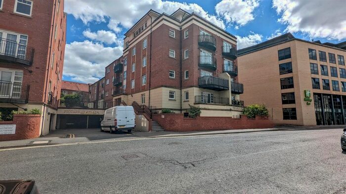 2 Bedroom Flat To Rent In Trafalgar House, Piccadilly, York, YO1