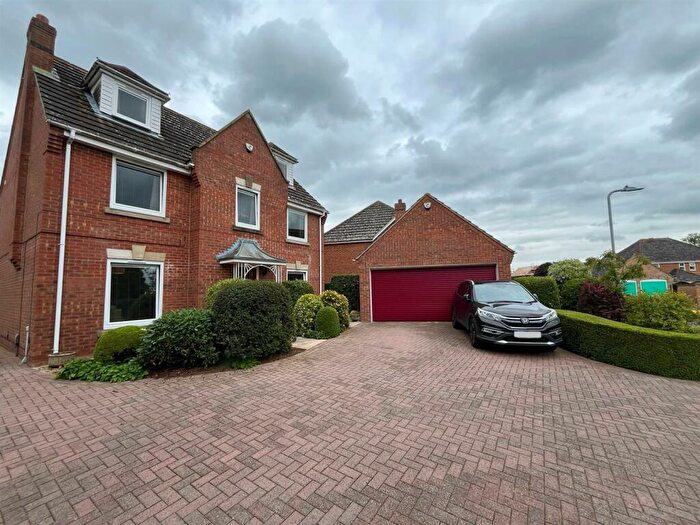 5 Bedroom Detached House For Sale In Blanchard Road, Louth, LN11