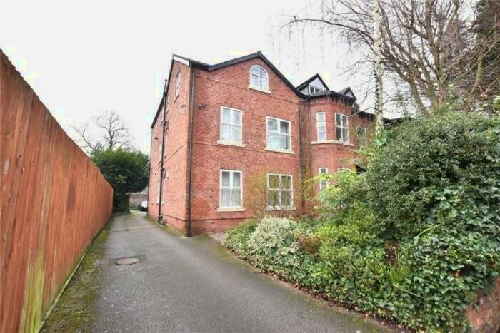 2 Bedroom Flat To Rent In Queenston Road, West Didsbury, Manchester, M20