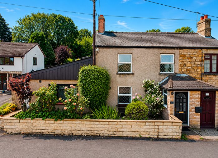 3 Bedroom Semi-Detached House For Sale In Hawthorns Road, Drybrook, GL17