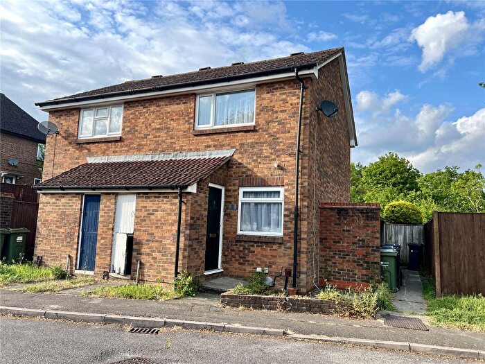 2 Bedroom Semi-Detached House For Sale In Coachlads Avenue, Guildford, Surrey, GU2