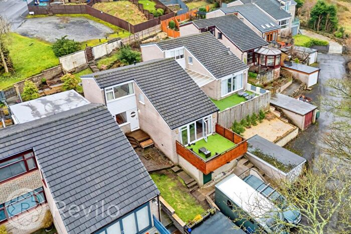 3 Bedroom Detached House For Sale In Ainsdale Drive, Whitworth, OL12