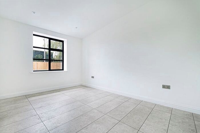 3 Bedroom Detached Bungalow For Sale In Parsonage Lane, Sidcup, DA14