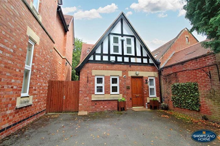 2 Bedroom Cottage To Rent In Davenport Road, Earlsdon, Coventry, CV5