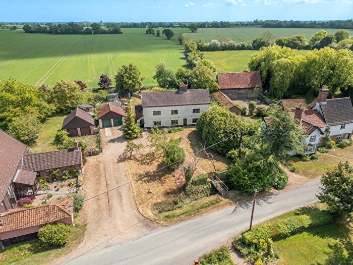 4 Bedroom Farmhouse For Sale In Hardwick, Norwich, NR15