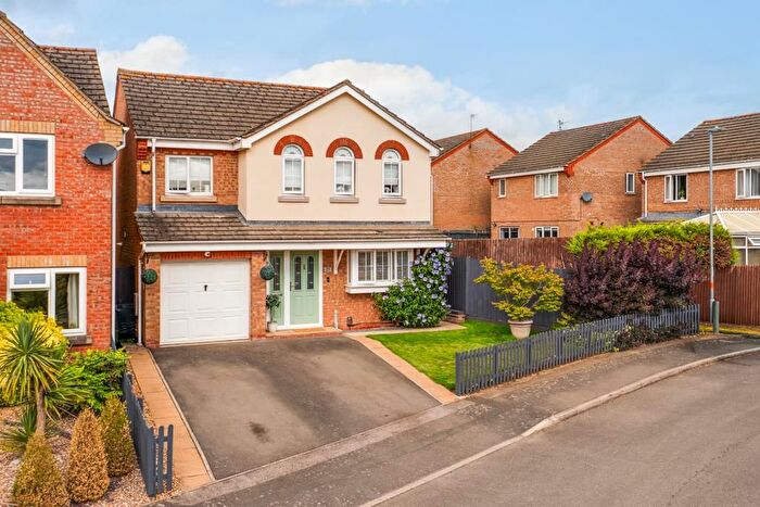 4 Bedroom Detached House For Sale In Keld Close, Corby, NN18
