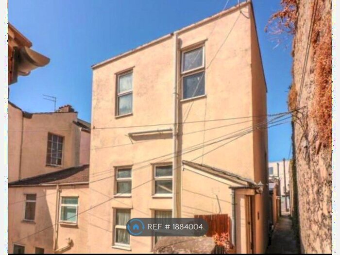 2 Bedroom Semi-Detached House To Rent In Highbury Road, Weston-Super-Mare, BS23