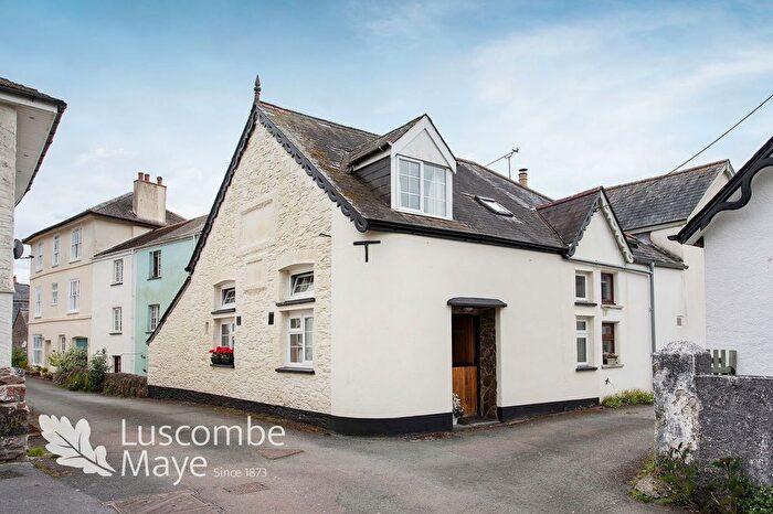 3 Bedroom Semi-Detached House For Sale In Harberton, Totnes, TQ9