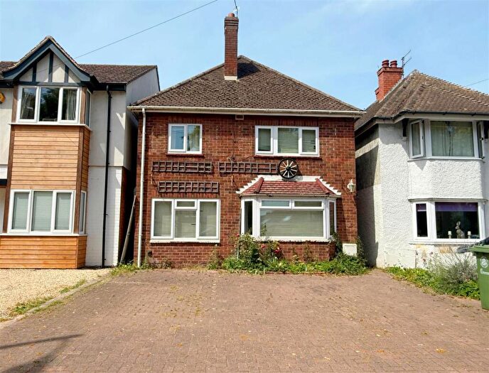 6 Bedroom Detached House For Sale In Evesham Road, Stratford-Upon-Avon, CV37