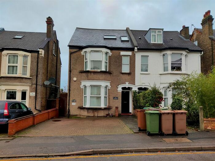 Studio To Rent In Cedar Road, Sutton, SM2