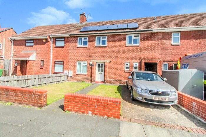 4 Bedroom Terraced House To Rent In Wordsworth Avenue, Blyth, NE24