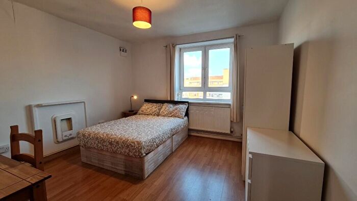 2 Bedroom Flat To Rent In Darling Row, London, E1