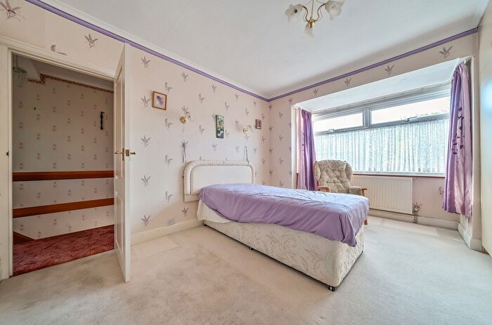 3 Bedroom Terraced House For Sale In Woldham Road, Bromley, BR2