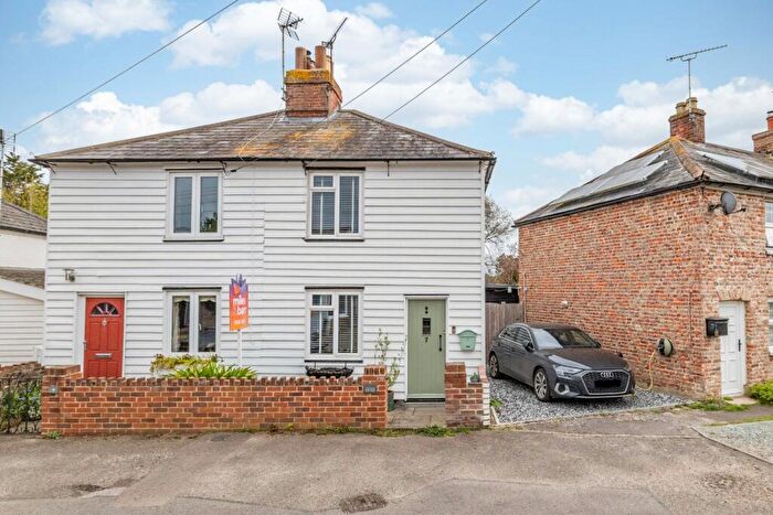 2 Bedroom Semi Detached House For Sale In Harris Alley, Wingham, Canterbury, Kent, CT3