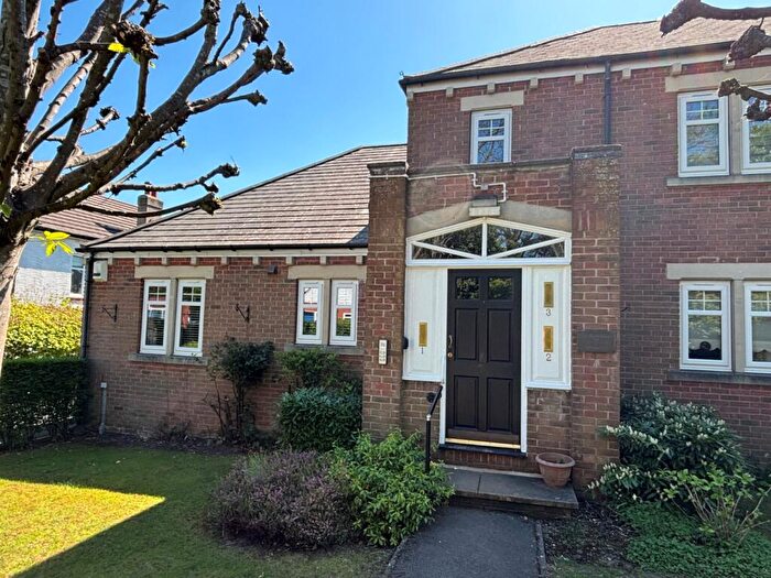 2 Bedroom Flat To Rent In St Mark's Court, Leeds Road, Harrogate, North Yorkshire, HG2