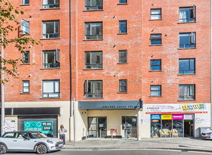 2 Bedroom Apartment / Flats For Sale In Apartment College Court Central, Belfast, BT1