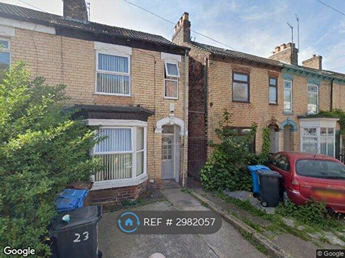 2 Bedroom Semi-Detached House To Rent In Chesnut Avenue, Hull, HU5