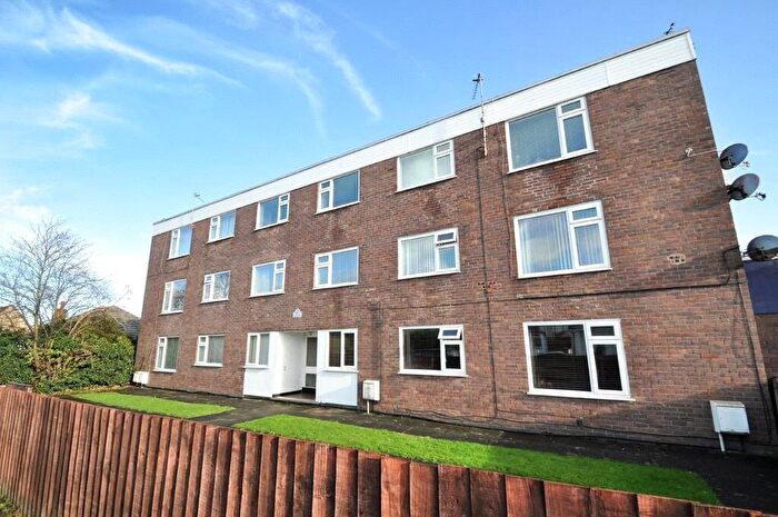 3 Bedroom Flat For Sale In Wood Lane, Greasby, Wirral, CH49