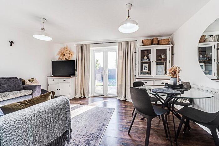 3 Bedroom End Of Terrace House For Sale In Hobby Drive, Priors Hall Park, Weldon, NN17