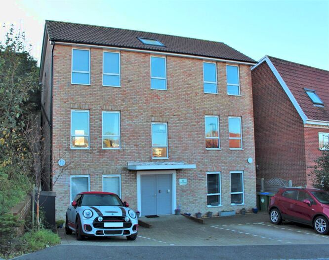 Houses for sale & to rent in BN25 3NH, Sutton Drove, Seaford South Seaford
