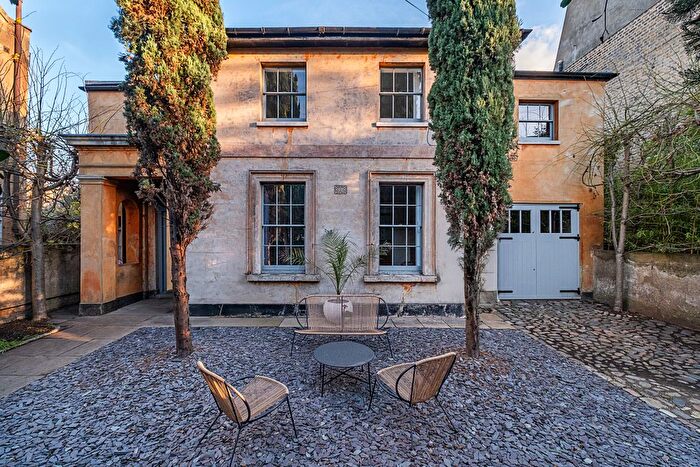 5 Bedroom Detached House For Sale In Priory Grove, London, SW8