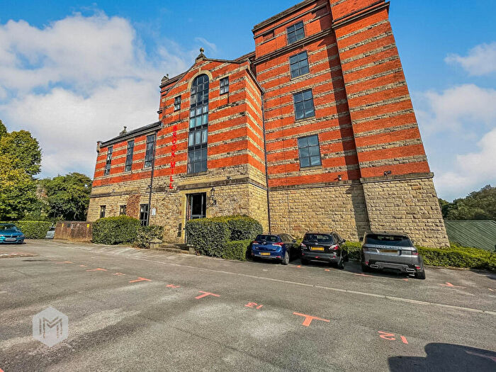 3 Bedroom Apartment For Sale In Threadfold Way, Egerton, Bolton, BL7