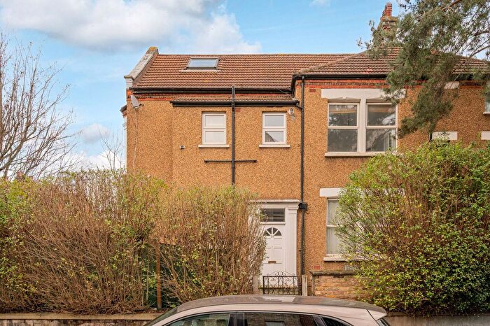 1 Bedroom Flat To Rent In Greyhound Lane, Streatham, London, SW16