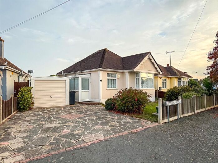 2 Bedroom Detached Bungalow For Sale In Balmoral Avenue, Clacton-On-Sea, Essex, CO15