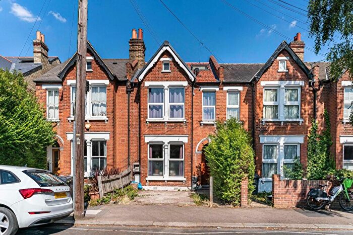 1 Bedroom Apartment For Sale In Elsinore Road, London, SE23