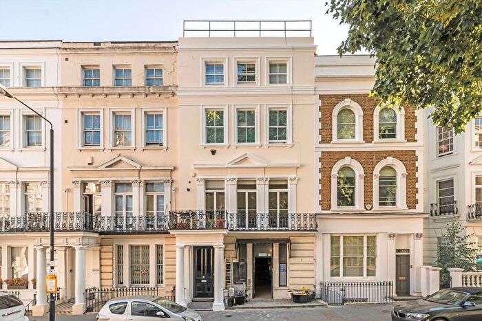 1 Bedroom Flat For Sale In Kensington Park Road, Notting Hill, W11