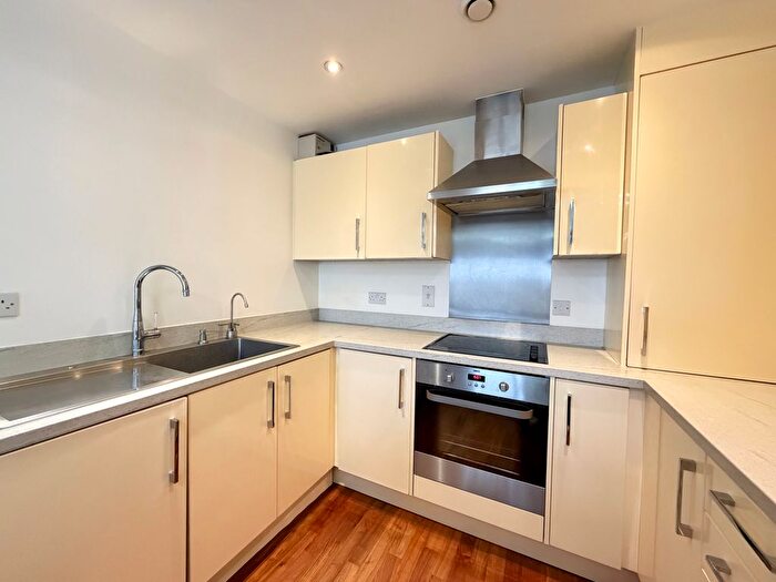 2 Bedroom Flat To Rent In Aquarius Court, Zodiac Close, Edgware, HA8
