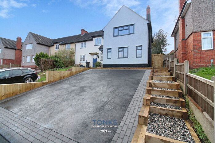 2 Bedroom End Terrace House For Sale In Hadcroft Road, Stourbridge, DY9