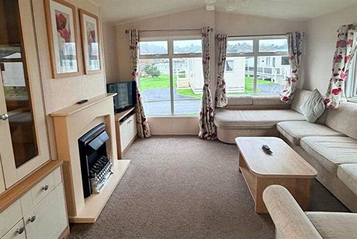 3 Bedroom Lodge For Sale In Willerby Lyndhurst, St Helens Coastal Resort, St Helens, Ryde, Isle Of Wight, PO33