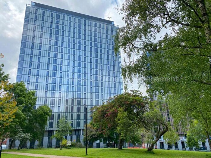 2 Bedroom Apartment To Rent In The Gate, Aspen Lane, Manchester, M4