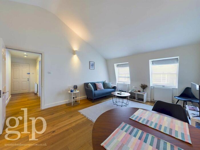1 Bedroom Flat To Rent In Gower Mews, Bloomsbury, WC1E