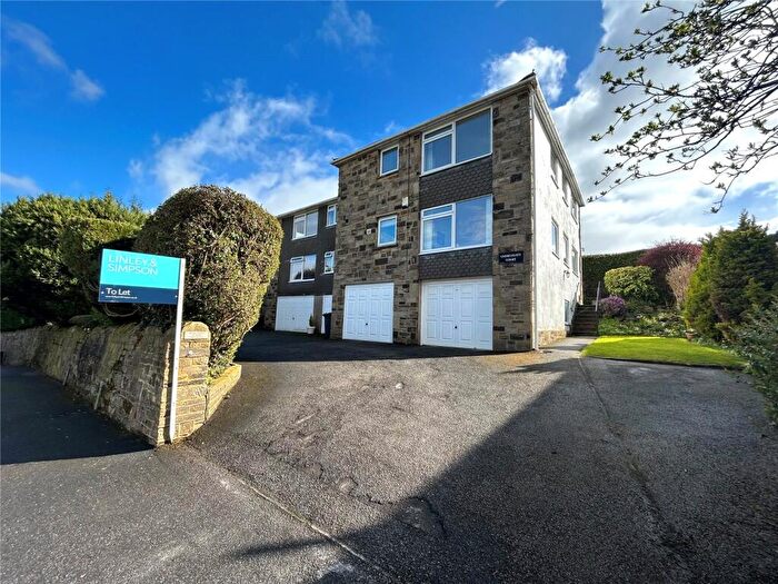 2 Bedroom Flat To Rent In Churchgate Court, Bramhope, Leeds, LS16