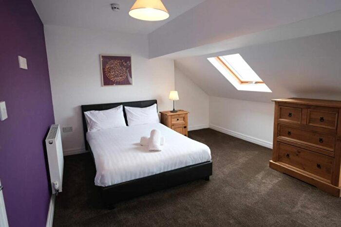 6 Bedroom Terraced House To Rent In Sheil Road, Liverpool, L6