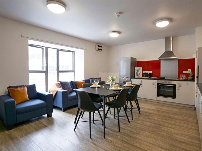 Studio To Rent In Kingston Hall Road, Kingston Upon Thames, KT1