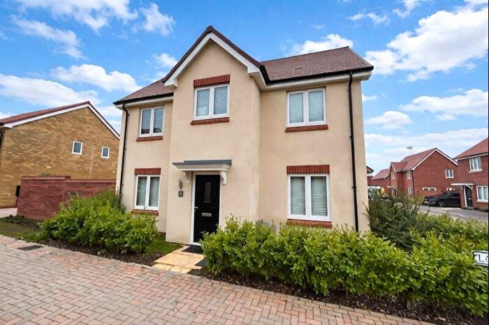 3 Bedroom Detached House For Sale In Longridge Road, Bourne, Lincolnshire, PE10