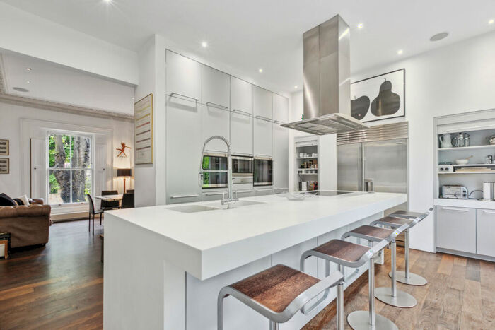 3 Bedroom Flat To Rent In Alwyne Place, Canonbury, N1