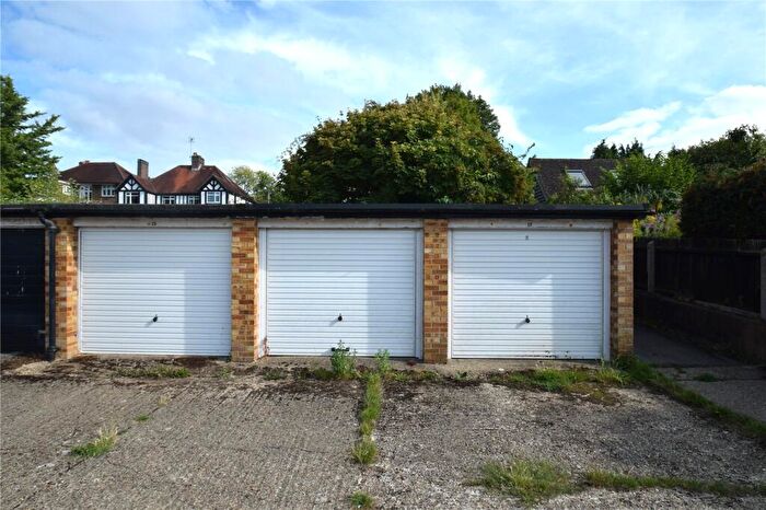 Garage / Parking For Sale In Station Road, Princes Risborough, Buckinghamshire, HP27