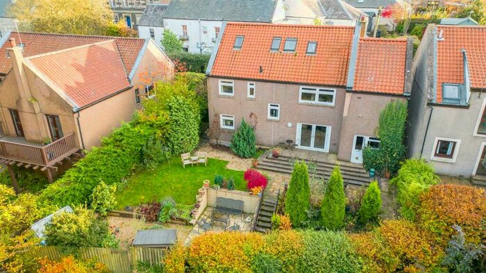 4 Bedroom Detached House For Sale In Low Brae, Torphichen, EH48