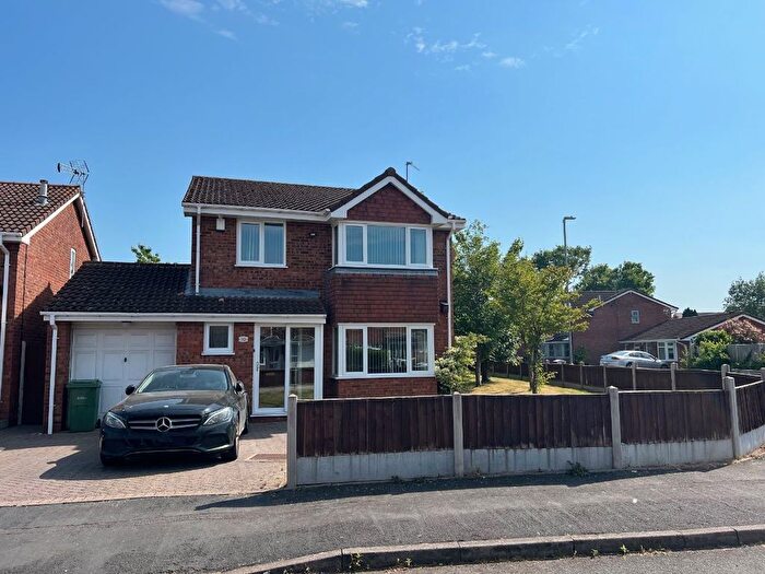 4 Bedroom Detached House To Rent In Thistledown Drive, Featherstone, WV10