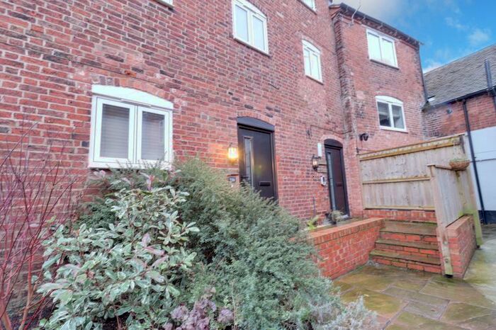 1 Bedroom Flat To Rent In Shropshire Street, Market Drayton, TF9