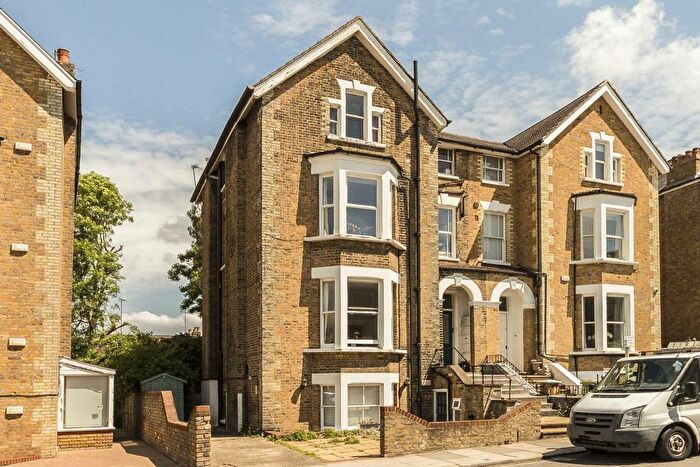 1 Bedroom Flat To Rent In Church Road, Richmond, TW10