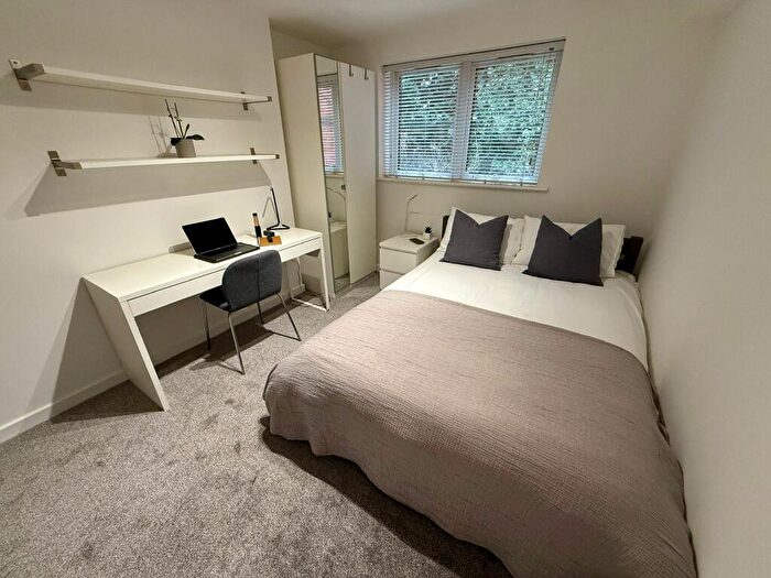 1 Bedroom Flat To Rent In Flat Aston Court - Copy, Dunkirk, East Midlands, NG7