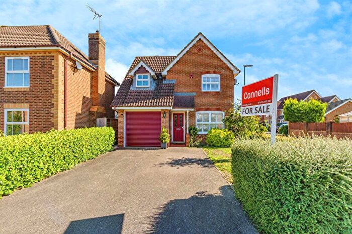 3 Bedroom Detached House For Sale In Elgar Way, Horsham, RH13