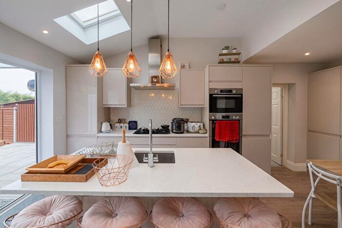 5 Bedroom Property To Rent In Caversham Avenue, Cheam, SM3