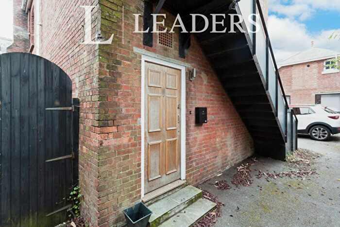 2 Bedroom Flat To Rent In Peel House, Bartelott Road, Horsham, RH12